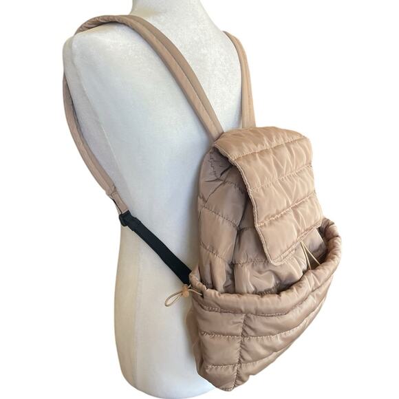 Street Level Boutique Puffer Backpack Tan Beige Medium-Sized - Picture 1 of 14